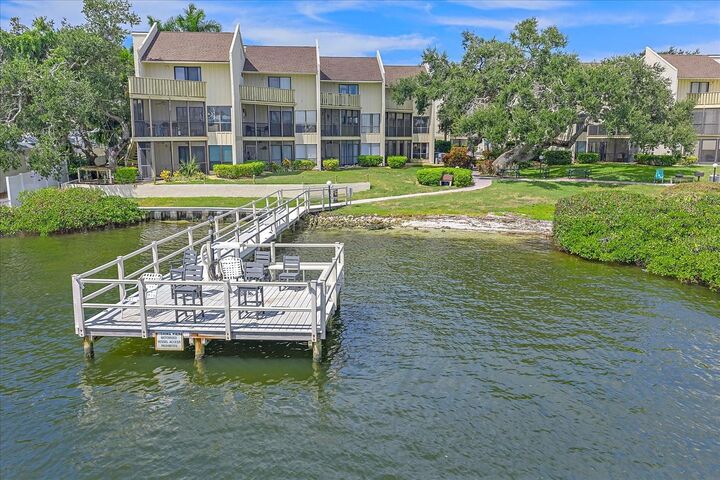 Property Photo:  6157 Midnight Pass Road G21  FL 34242 