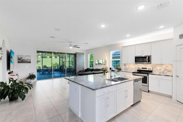 Property Photo:  2090 Standing Rock Circle  FL 34787 