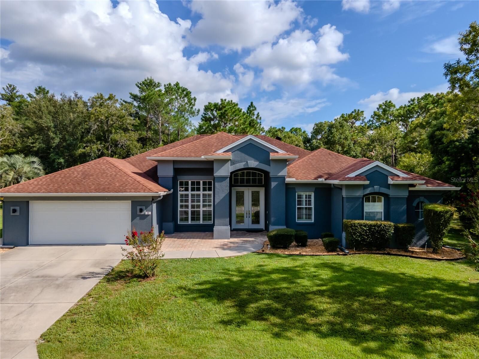 Property Photo:  22 Poppy Court  FL 34446 
