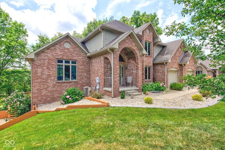 Property Photo: 5895 Annanhill Court IN 46123
