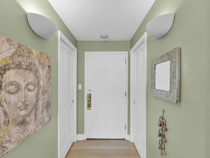 Property Photo: 2525 S Shore Dr 24B WI 53207