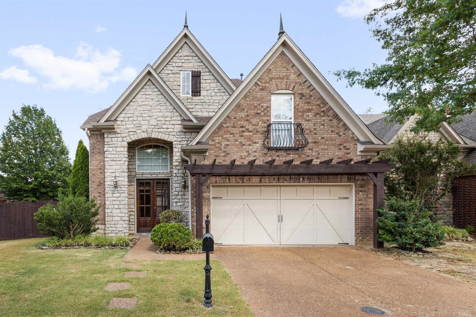 Property Photo: 1914 Talisker Dr TN 38016
