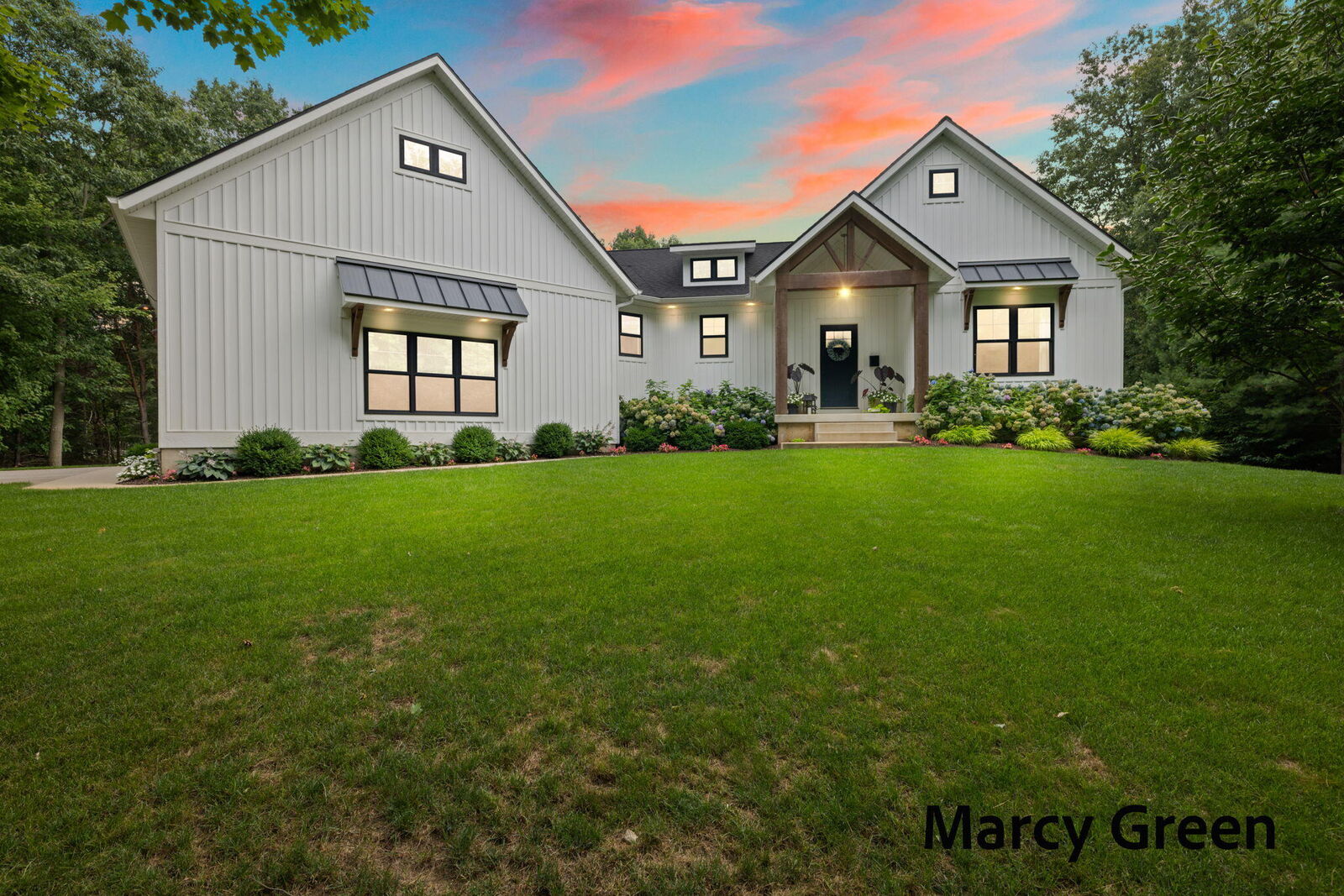 Property Photo: 16964 Fillmore Street MI 49460