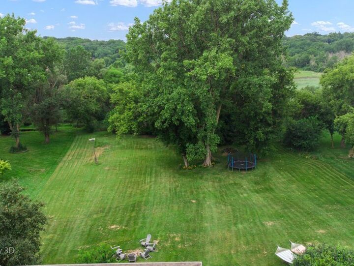 Property Photo:  936 Glen Oak Drive  IL 60118 