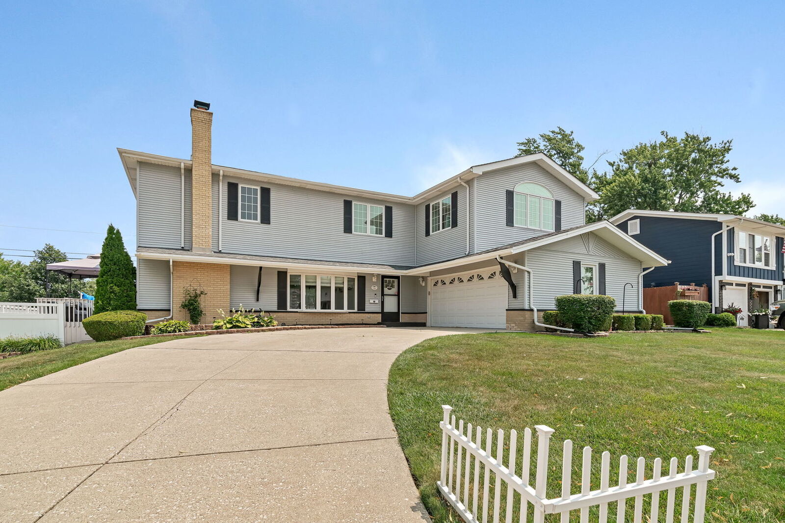 Property Photo: 15317 Las Robles Street IL 60452