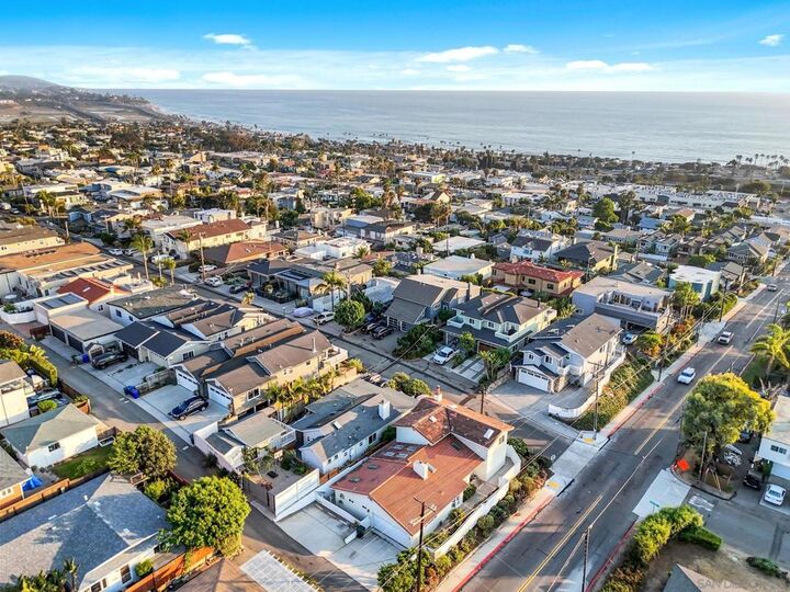407 Birmingham Dr.  Cardiff by the Sea CA 92007 photo