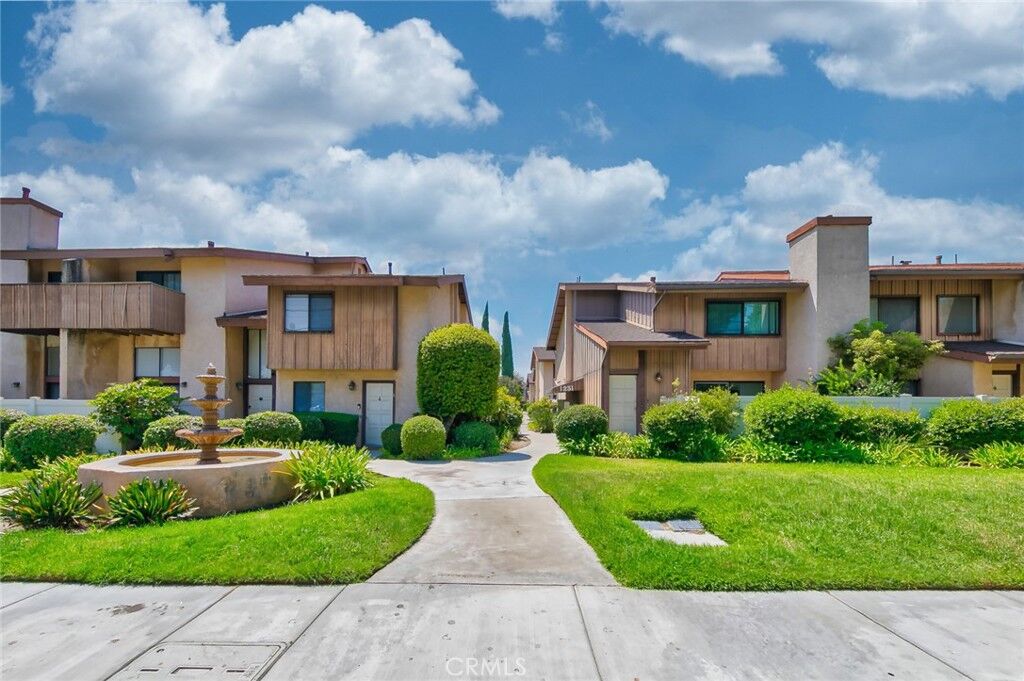 Property Photo:  1231 S Golden West Avenue 26  CA 91007 