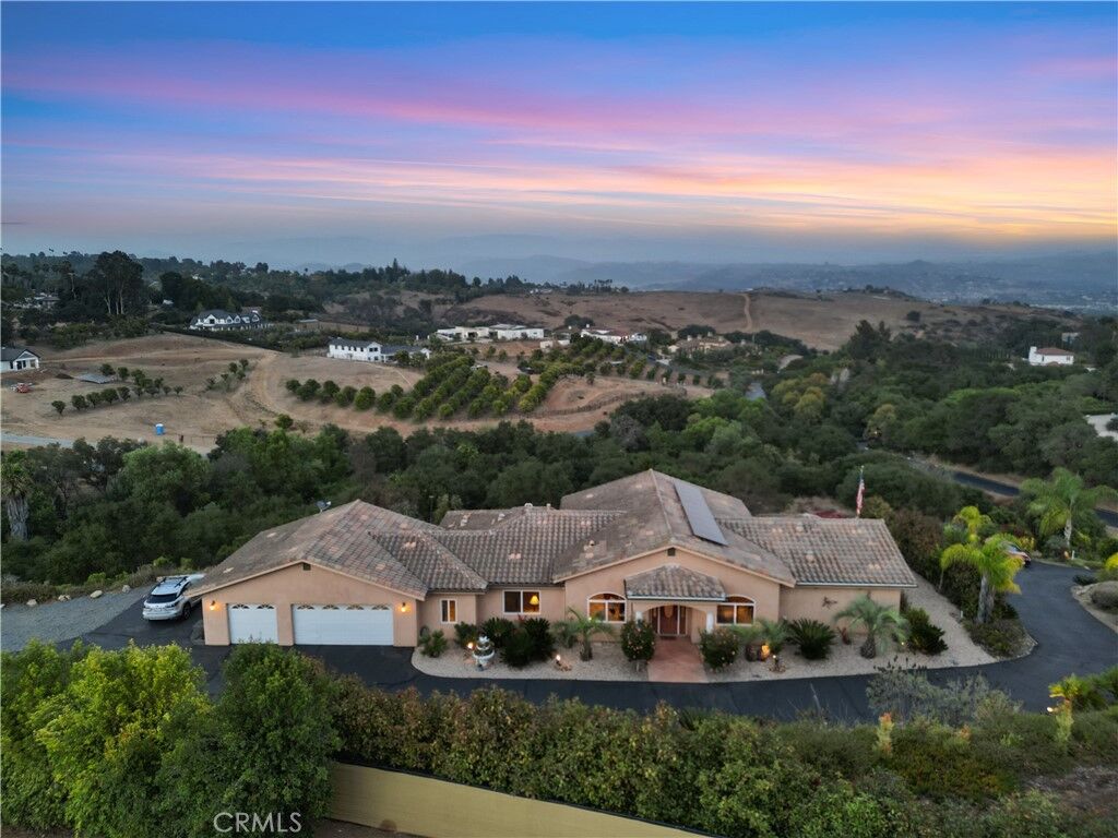 Property Photo: 255 Puerta De Lomas CA 92028