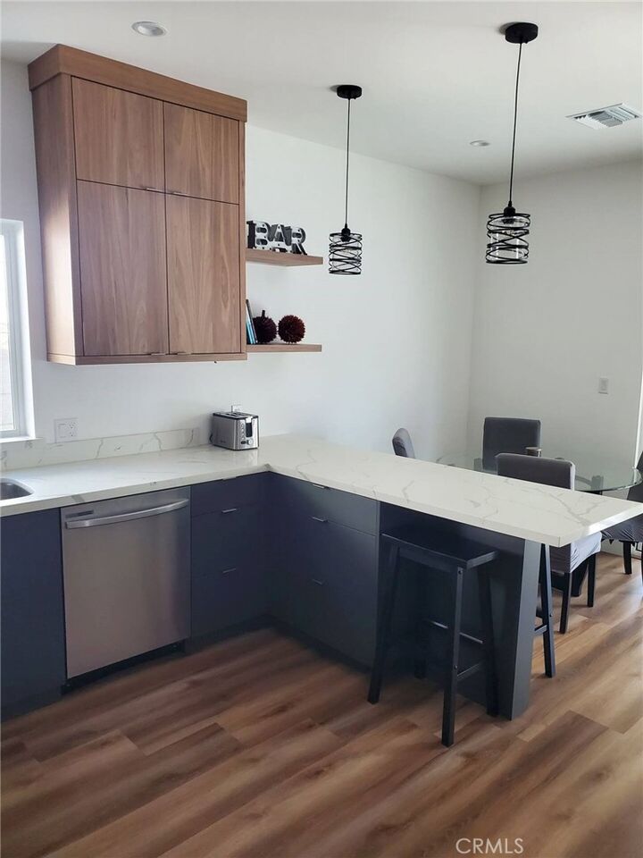 Property Photo:  9612 Rudnick Avenue  CA 91311 