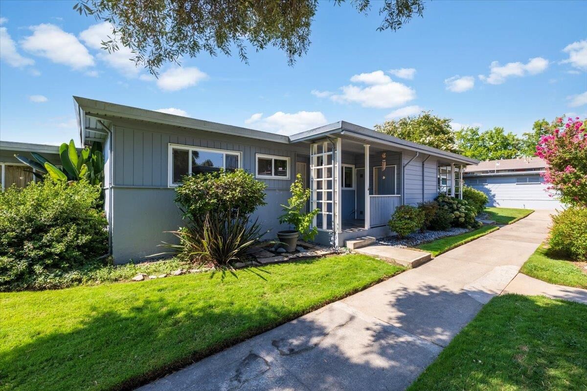 Property Photo:  2867 Santa Paula Court  CA 95821 