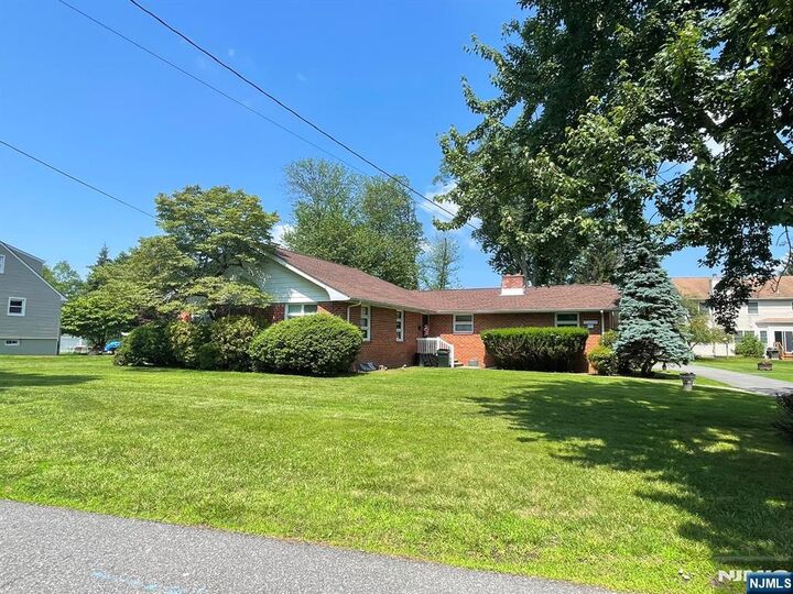 535 High Street  Norwood NJ 07648 photo