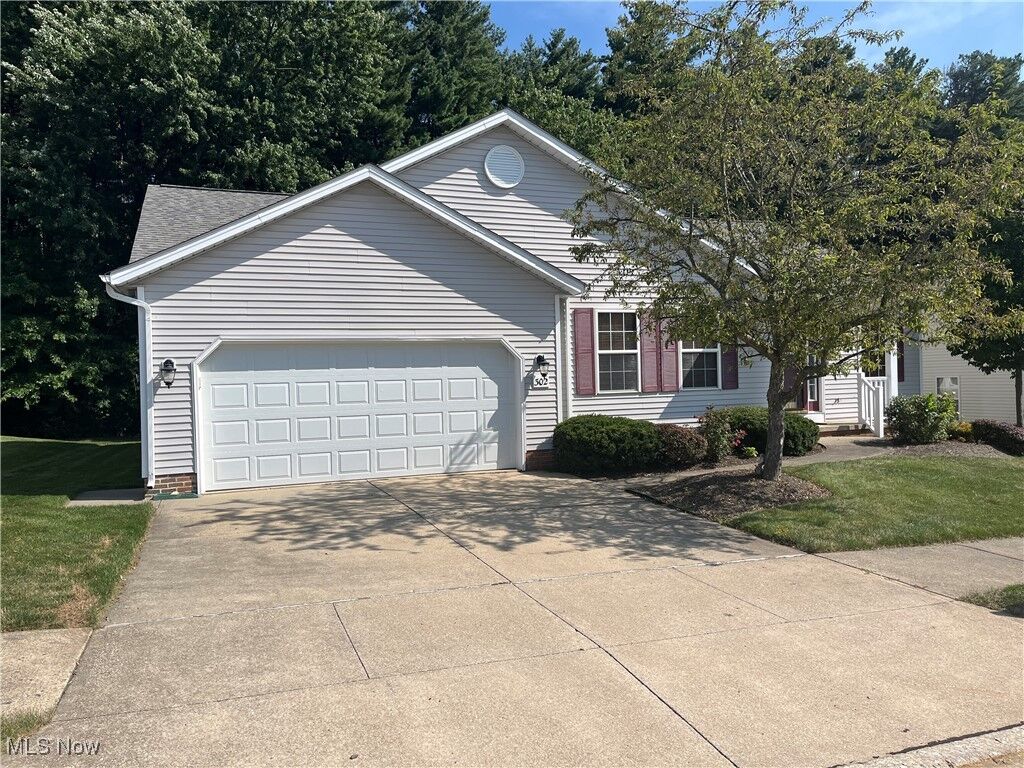 Property Photo: 302 Bridgewater Lane OH 44024