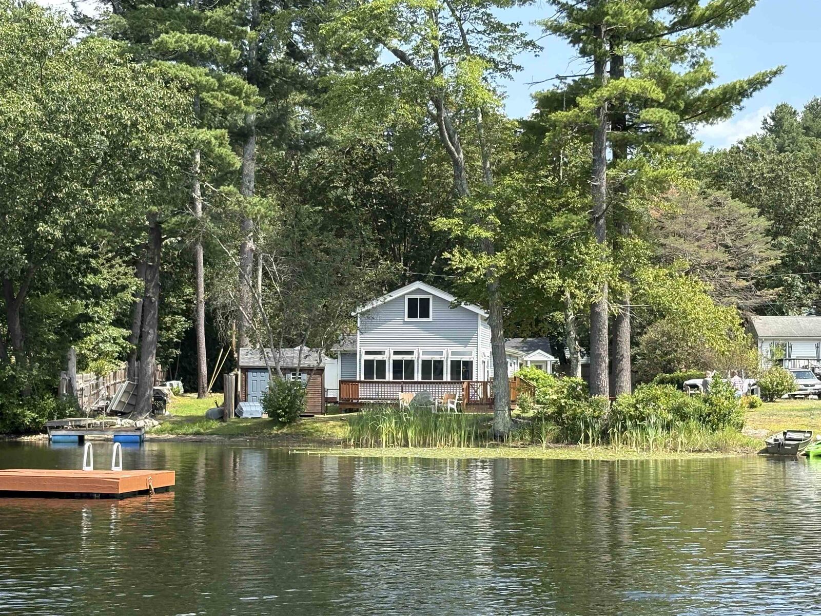 Property Photo:  9 Hanson Way  NH 03049 