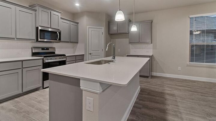 Property Photo: 105 Goodnight Court TX 76033