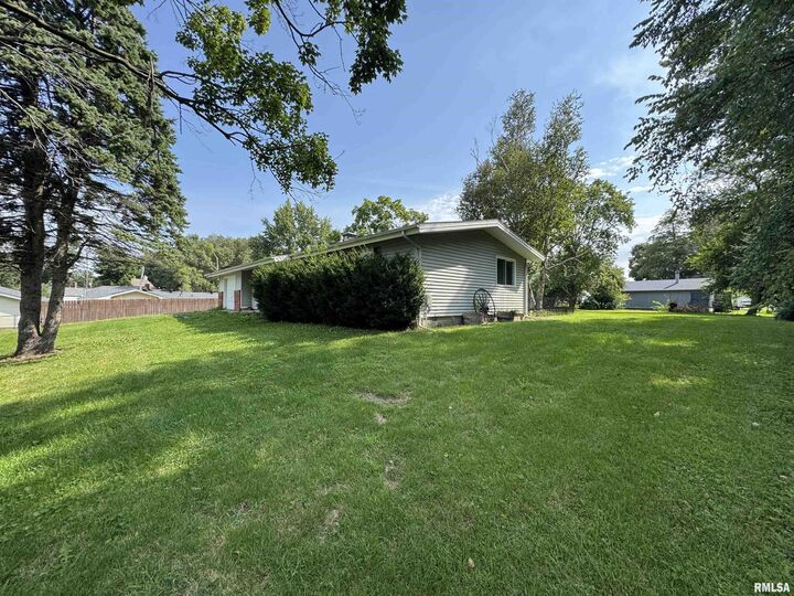 Property Photo: 217 Mill Street IL 61488