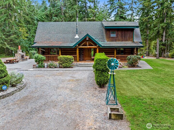 Property Photo:  33129  129th Way SE  WA 98092 