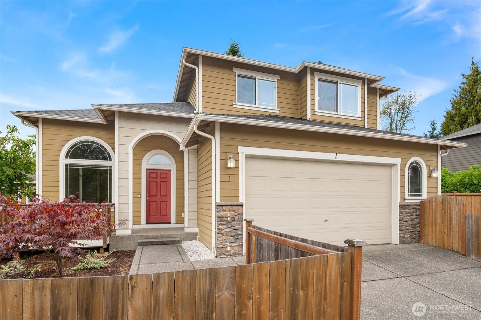 Property Photo:  1 SE 115th St  WA 98208 