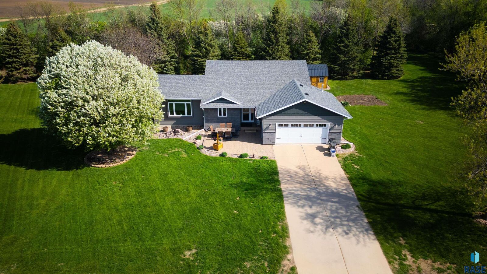 Property Photo:  25746 476th Ave  SD 57104 