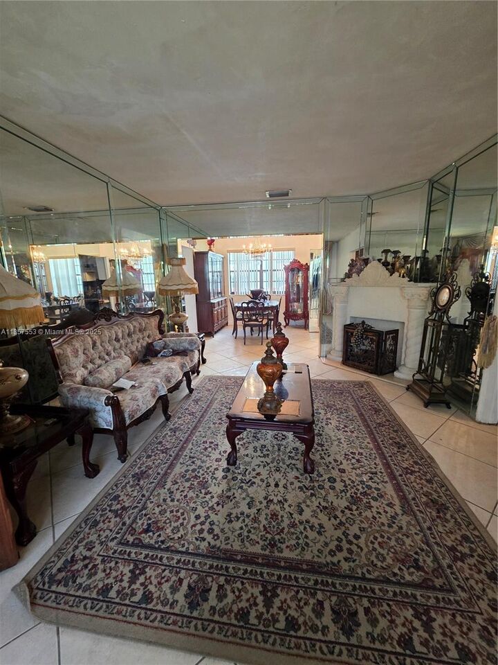 Property Photo:  501 NW 43rd St  FL 33127 