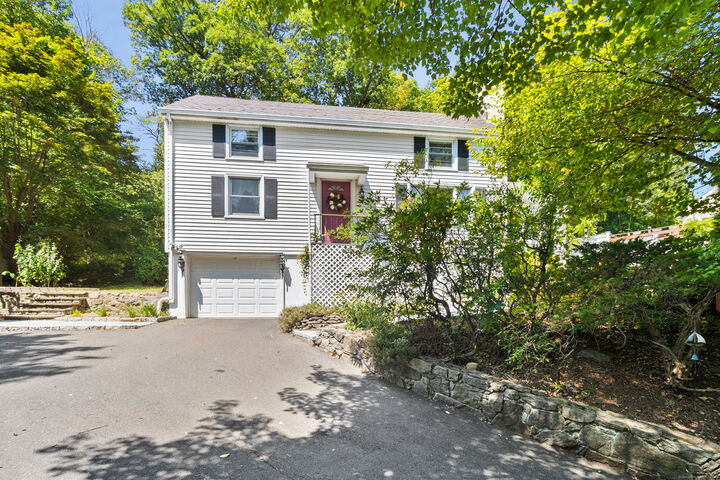 Property Photo: 17 Cornwall Road CT 06850