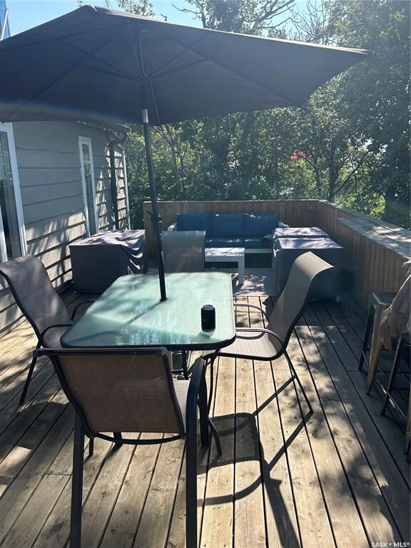 Property Photo:  83 Lakeview Avenue  SK S0M 1X0 