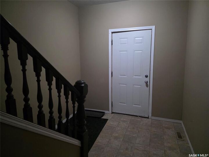 Property Photo:  1415 Victoria Avenue  SK S4P 1P8 