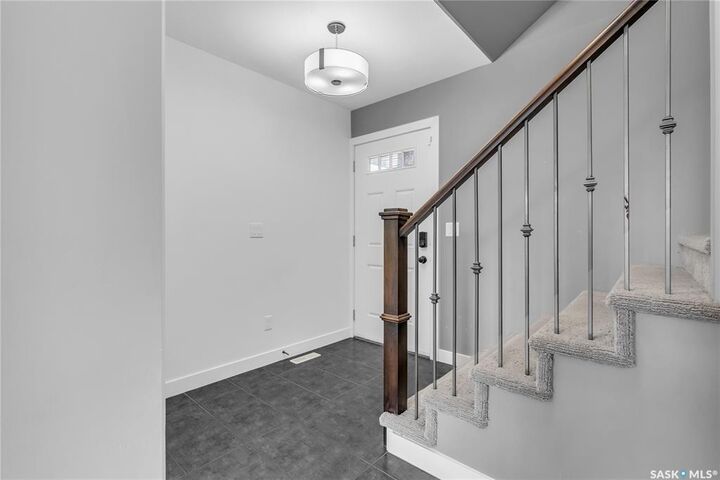 Property Photo: 139 Childers Crescent SK S7L 3G4