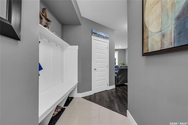 Property Photo: 700 W Central Street 10 SK S0K 0A1