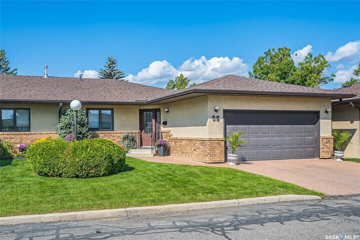 Property Photo:  3415 Calder Crescent 38  SK S7J 5A2 