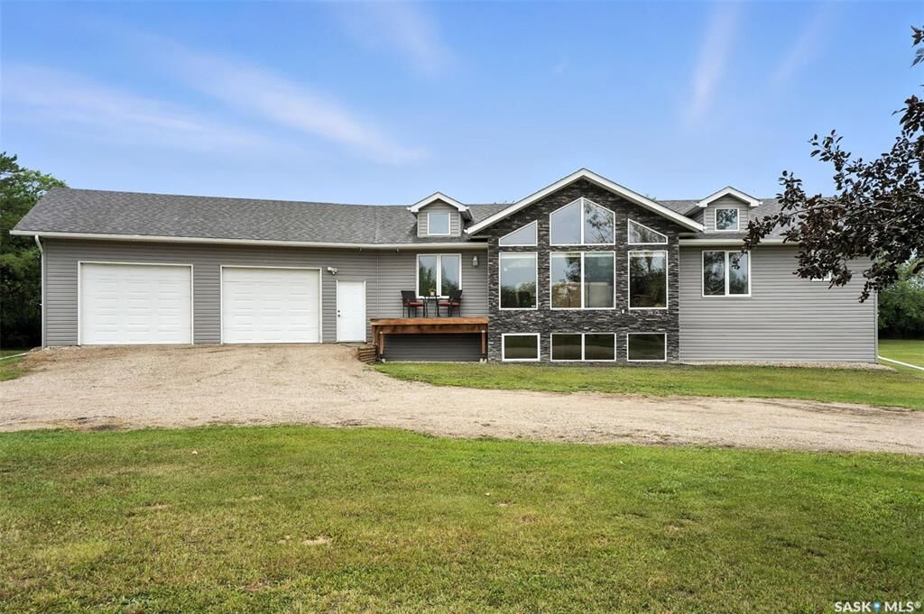 Property Photo: 537 Rak Road SK S0K 0A0