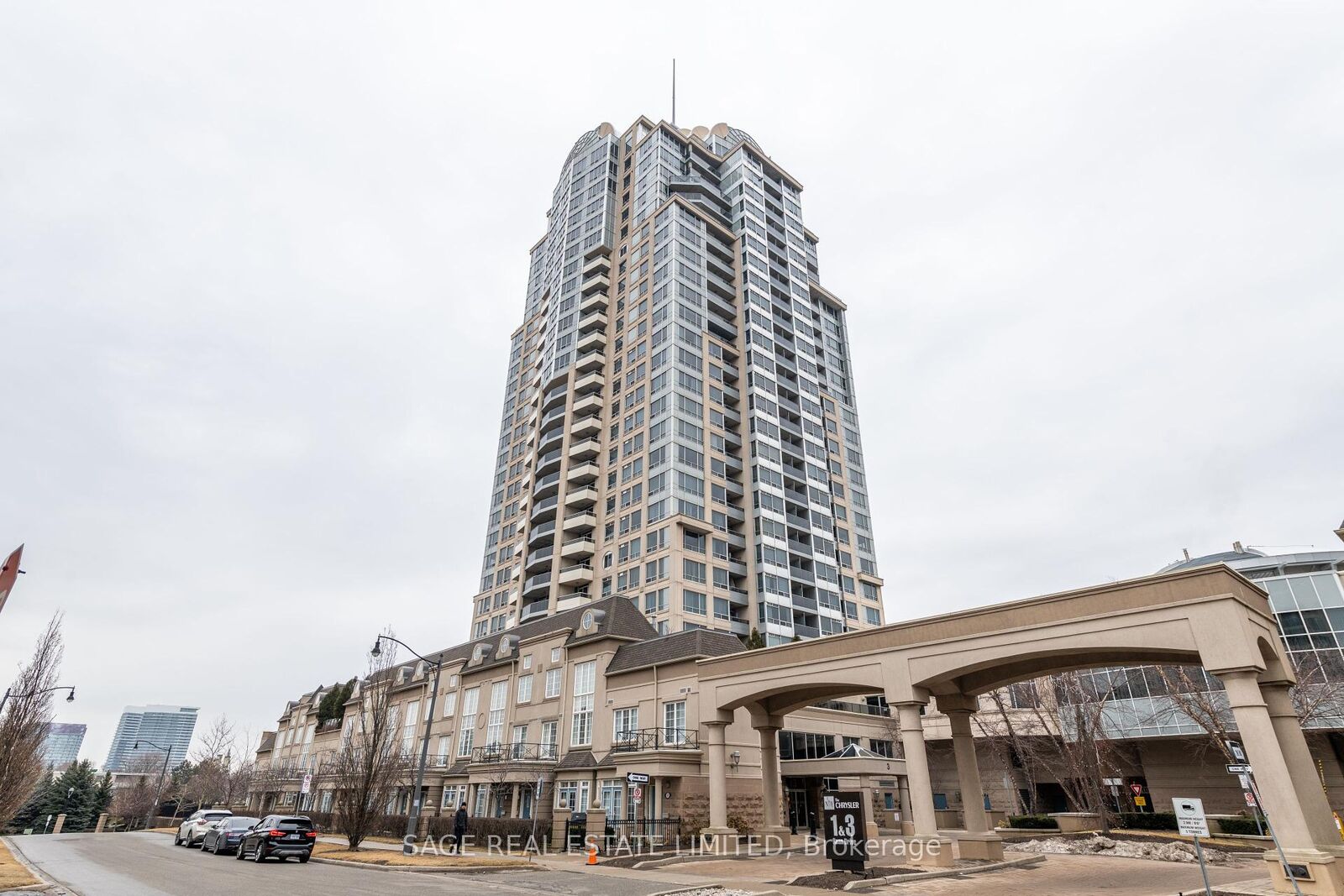 Property Photo: 3 Rean Drive 2512 ON M2K 3C2