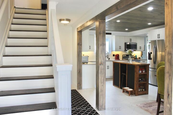 Property Photo: 6958 Sunset Road ON N5P 3S8