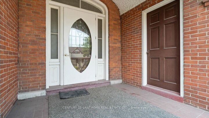 Property Photo:  35 King Street  ON K0K 2T0 