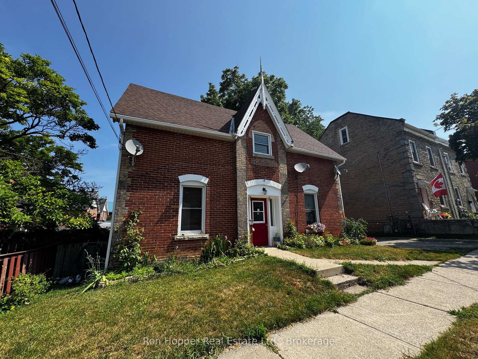 Property Photo:  226 12th Street N/A E  ON N4K 1V8 
