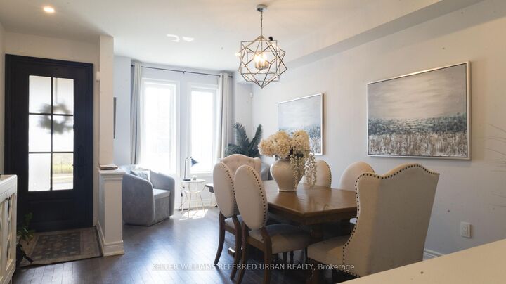 Photo de la propriété:  241 Jim Mortson Drive  ON L9N 0Z3 