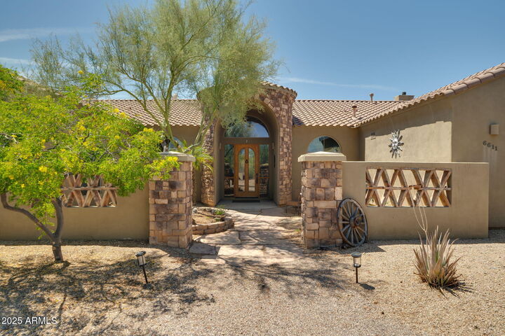 Property Photo: 6611 E Tanya Road AZ 85331