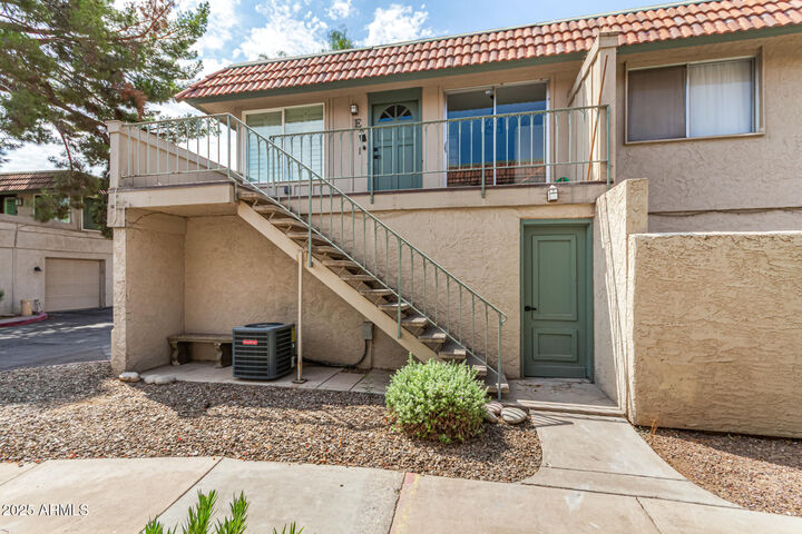 5626 S Doubloon Court E  Tempe AZ 85283 photo