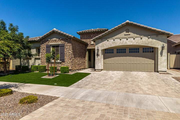 Property Photo: 9928 E Rubidium Avenue AZ 85212