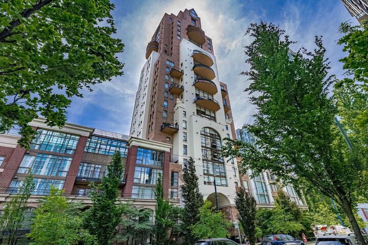 Property Photo:  1280 Richards Street 1102  BC V6B 1S2 