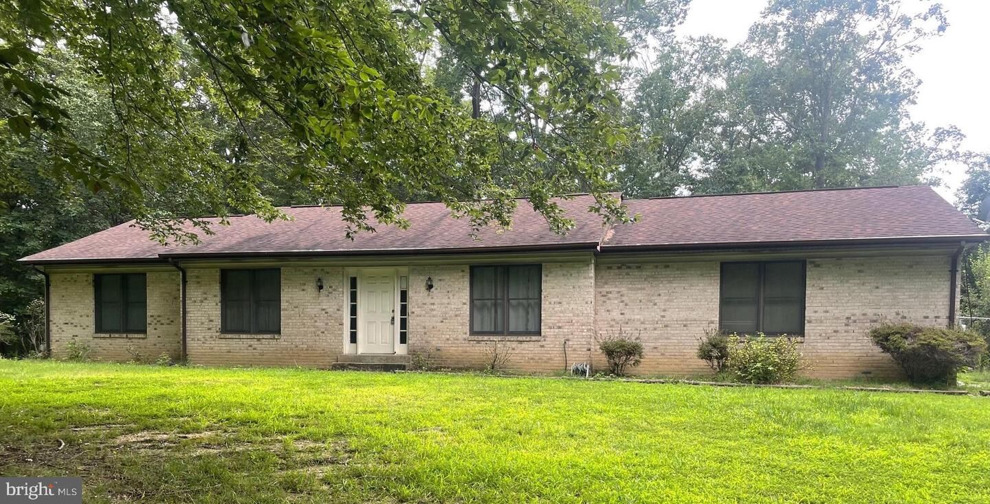 Property Photo: 5665 Serenity Lane MD 20658