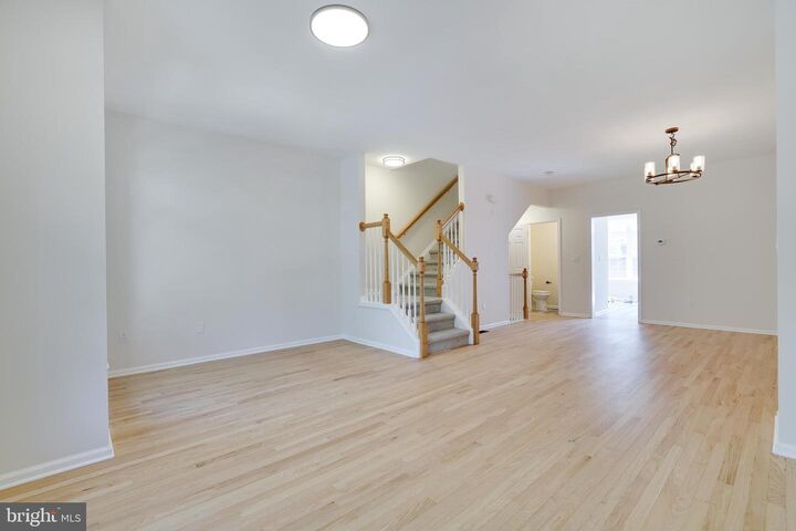 Property Photo: 830 W Walnut Street 3 PA 18104