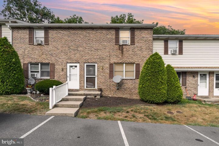 638 Gates Lane  Enola PA 17025 photo