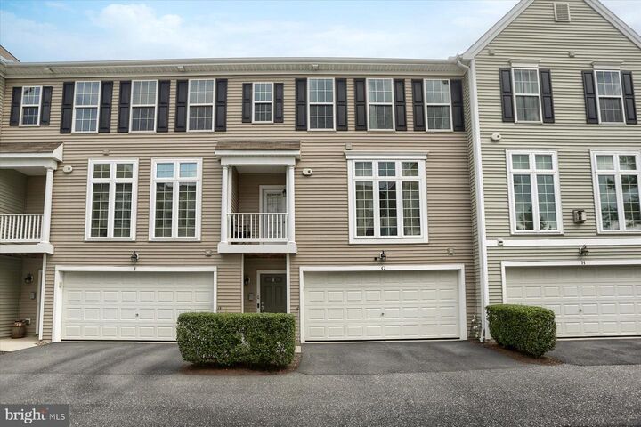 Property Photo:  3029 G Meridian Cmns  PA 17055 