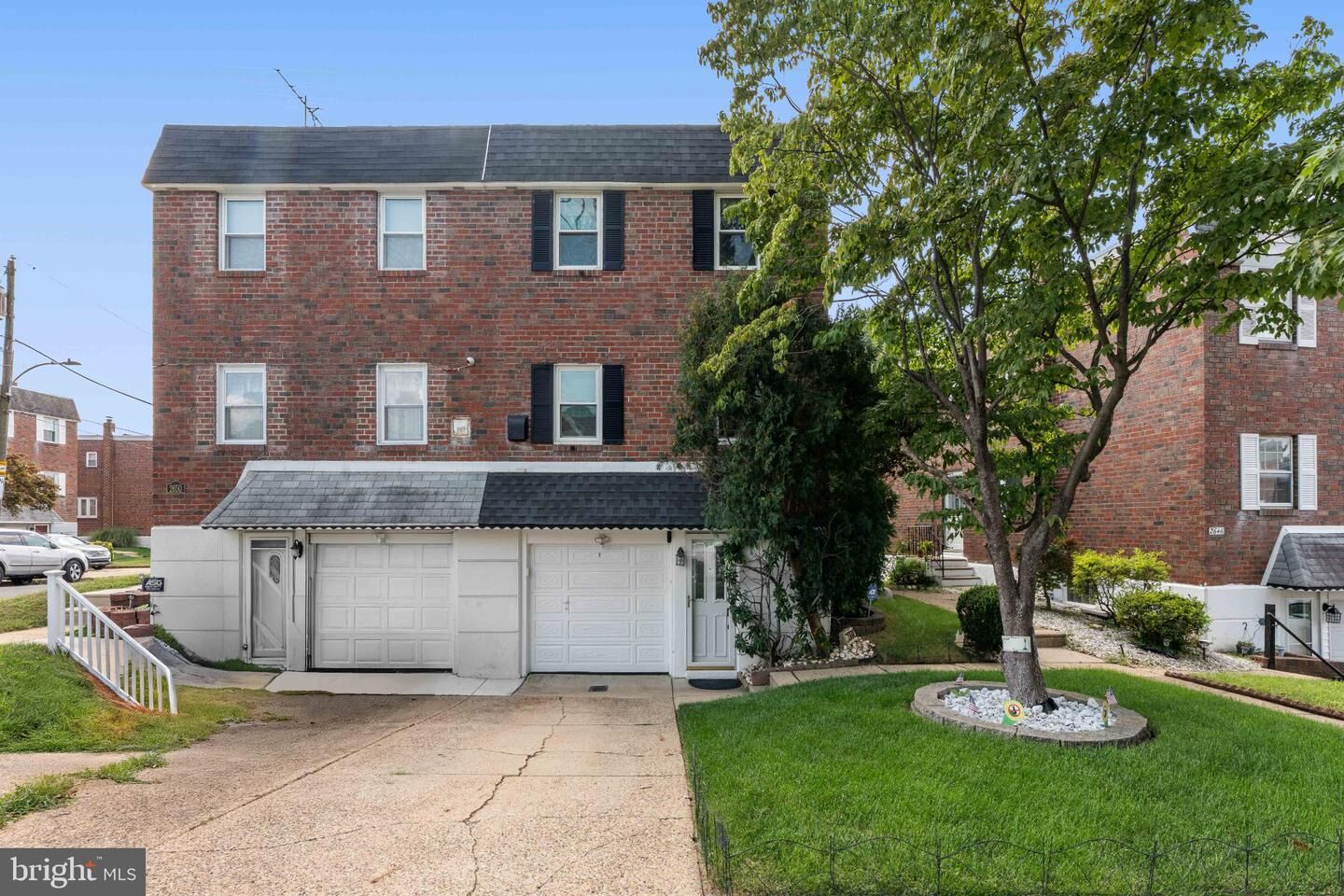 Property Photo: 2648 Maxwell Street PA 19152