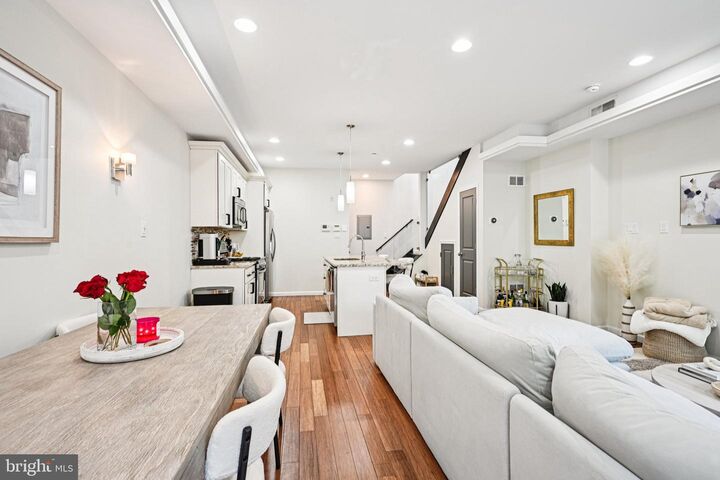 Property Photo: 1309 N 6th Street 2R PA 19122