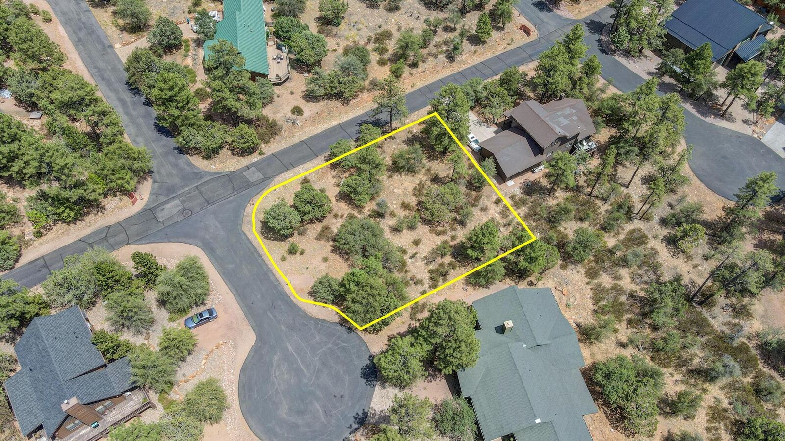 Property Photo:  6737 W Kachina Circle  AZ 85544 
