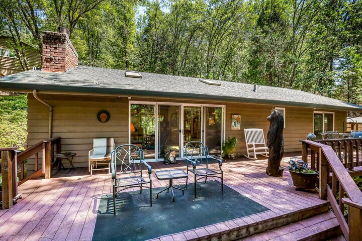 Property Photo: 96 Barney Way CA 95255