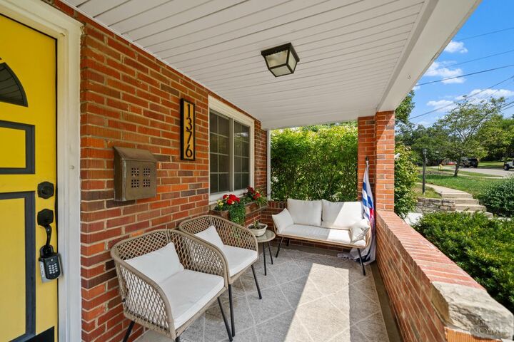 Property Photo:  1376 Teakwood Avenue  OH 45224 