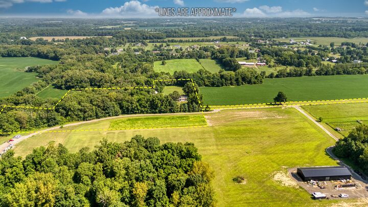 Property Photo:  9585 Snyder Church NW Road  OH 43105 