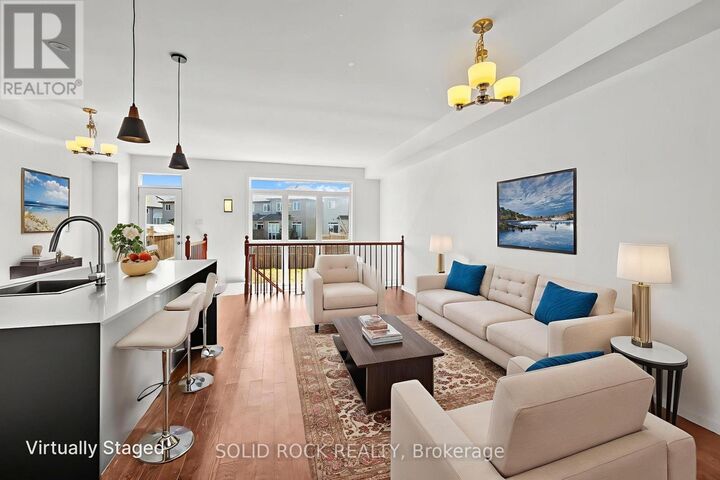 Photo de la propriété:  153 Hawkshaw Crescent East  ON K2J 5P8 